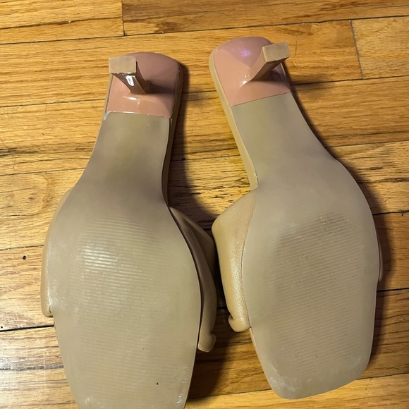 Steve Madden Thai Camel/Tan Padded Square-Toe Mule Heels - Picture 5 of 5